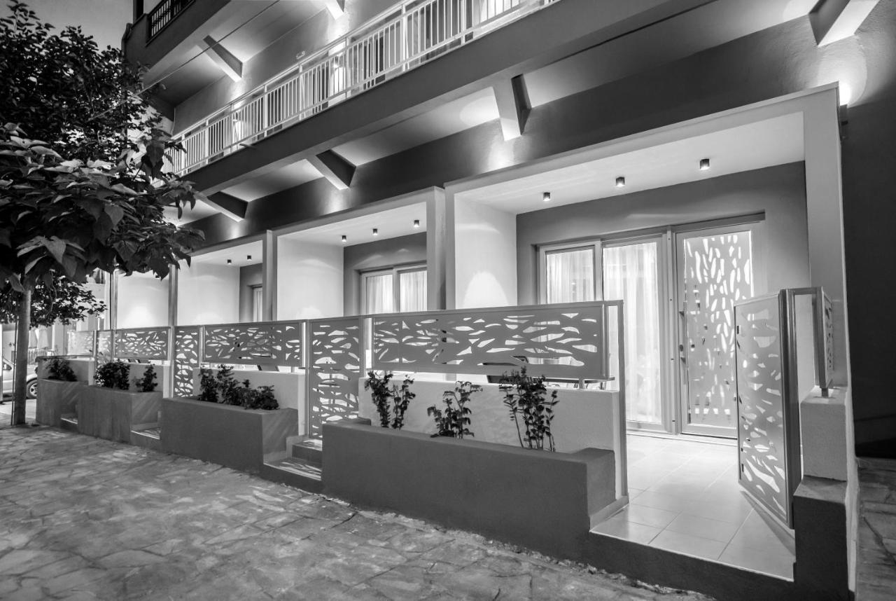 דירות פוטוס Mr & Mrs K Lofts מראה חיצוני תמונה